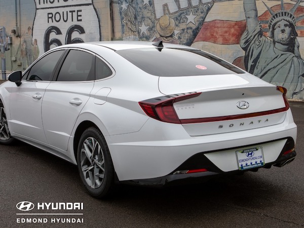Notable upgrades for the 2024 Sonata include a full redesign, new powertrain options, & an array of SmartSense safety features.