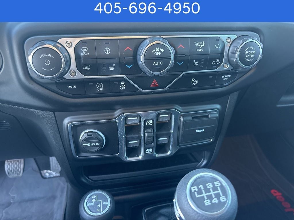 2022 Jeep Wrangler Unlimited Sahara Altitude