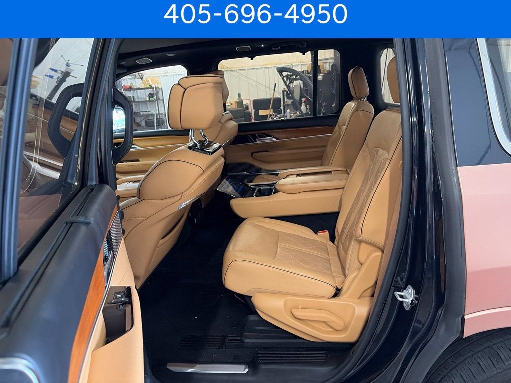 2023 Jeep Grand Wagoneer Series III