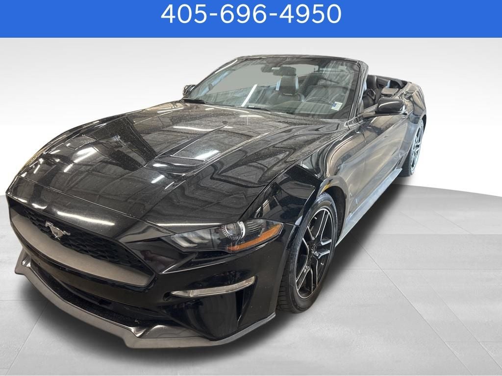 2018 Ford Mustang EcoBoost Convertible's photo