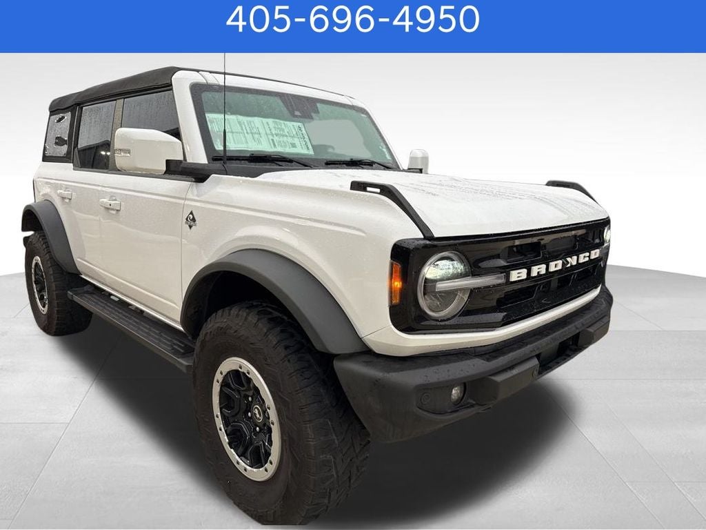 2023 Ford Bronco Outer Banks SASQUATCH