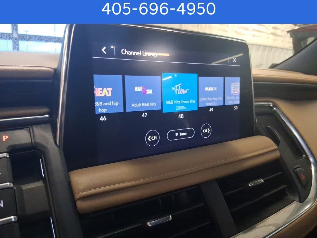 2021 Chevrolet Tahoe Premier Premium Package and Power Steps