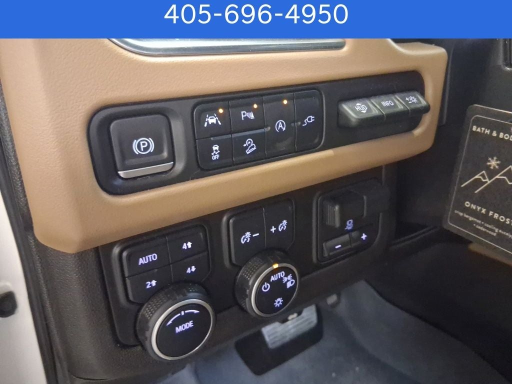 2021 Chevrolet Tahoe Premier Premium Package and Power Steps