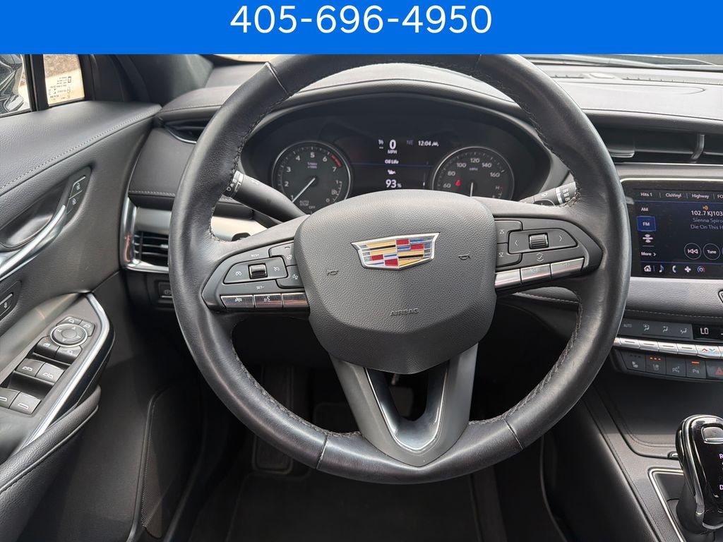 2023 Cadillac XT4 Premium Luxury
