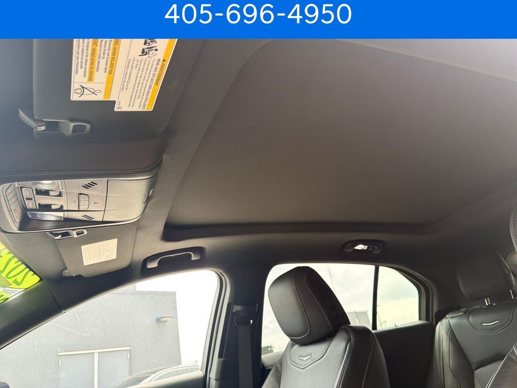 2023 Cadillac XT4 Premium Luxury