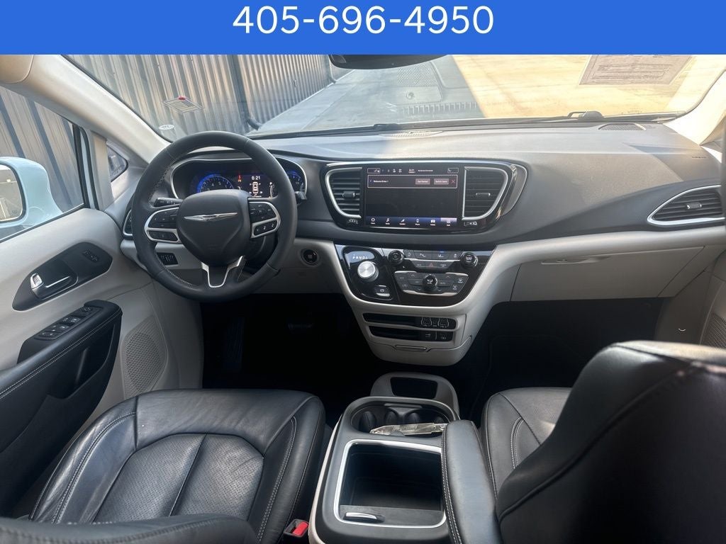 2022 Chrysler Pacifica Touring L