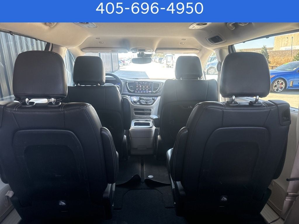 2022 Chrysler Pacifica Touring L