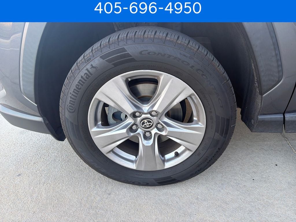 2022 Toyota RAV4 XLE