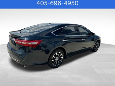 2017 Toyota Avalon XLE