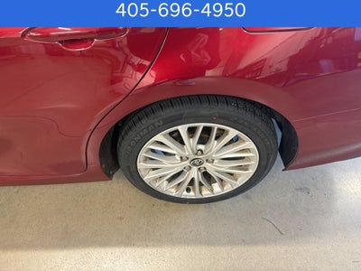 2020 Toyota Camry Hybrid XLE