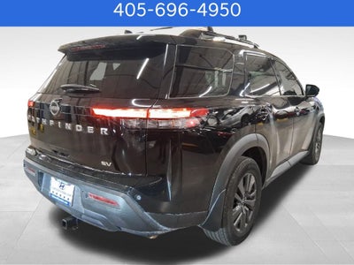 2022 Nissan Pathfinder SV