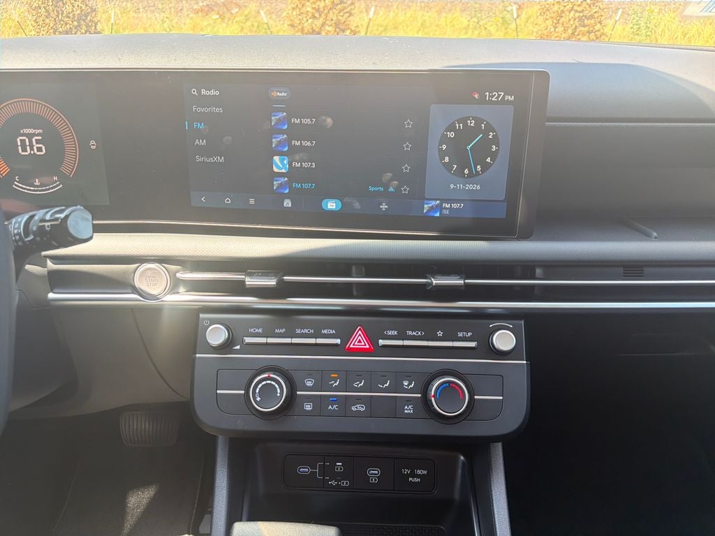 2026 Hyundai TUCSON SE FWD