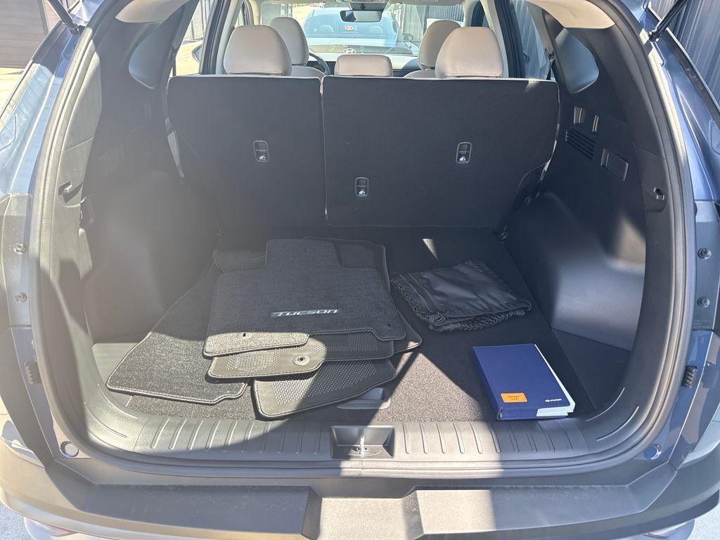 2026 Hyundai TUCSON SE FWD