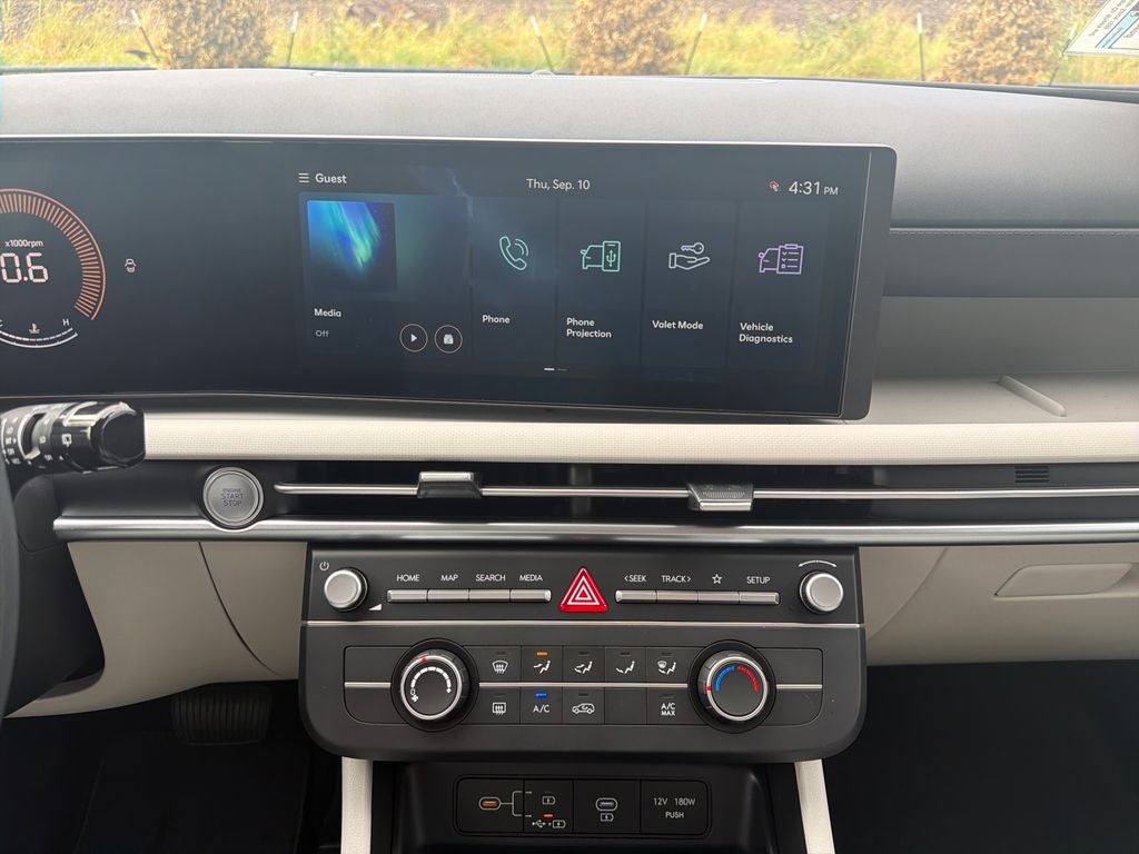 2026 Hyundai TUCSON SE FWD