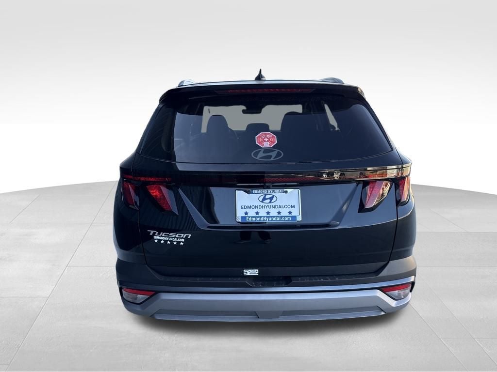 2026 Hyundai TUCSON SEL FWD
