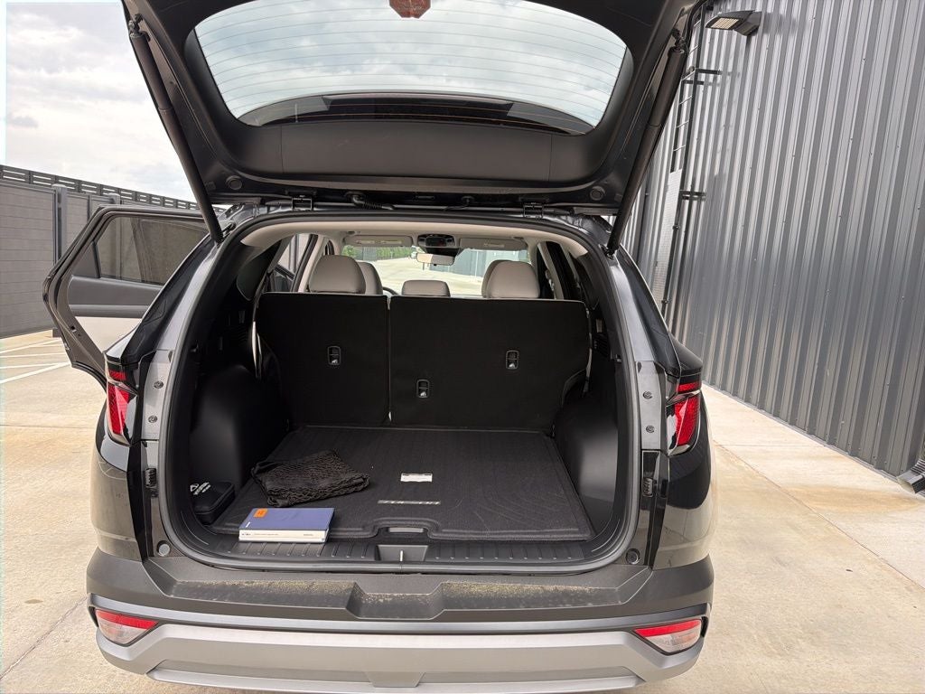 2026 Hyundai TUCSON SEL FWD