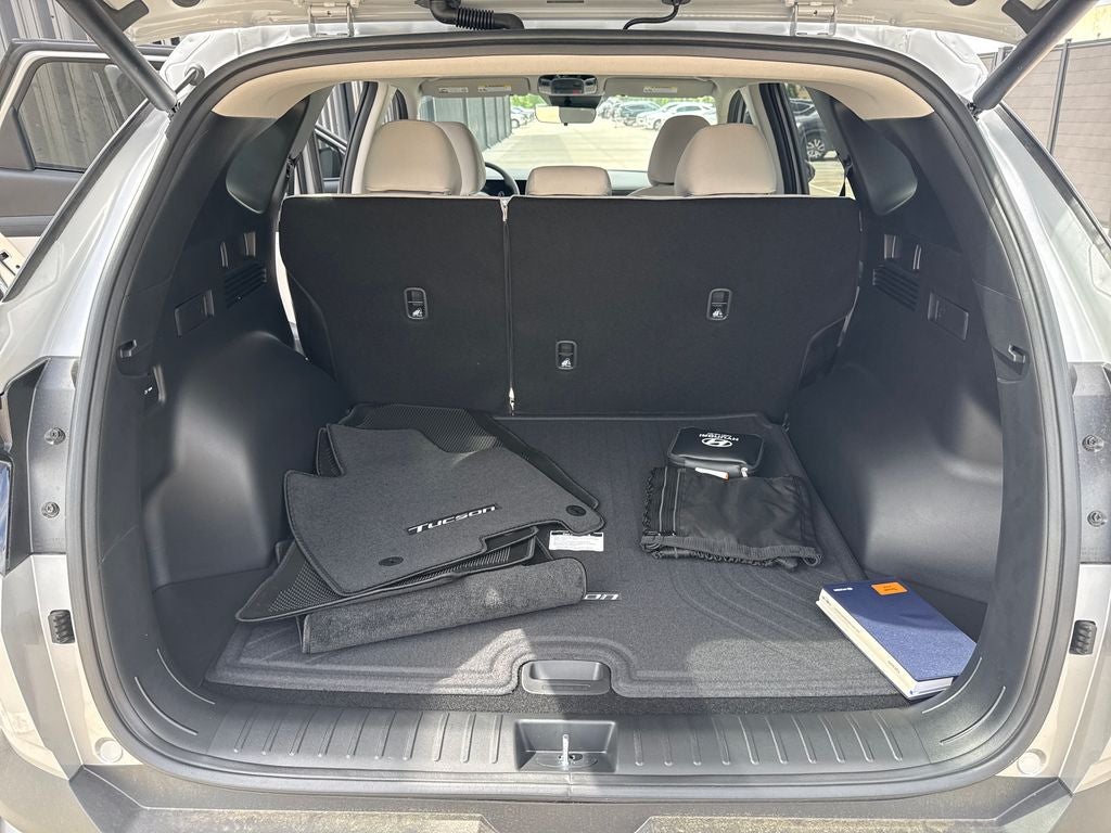 2026 Hyundai TUCSON SEL FWD
