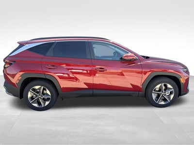 2026 Hyundai TUCSON SEL FWD