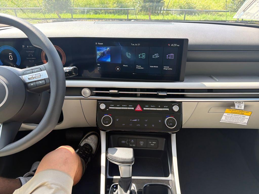 2026 Hyundai TUCSON SEL Plus FWD