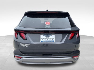 2026 Hyundai TUCSON SEL FWD