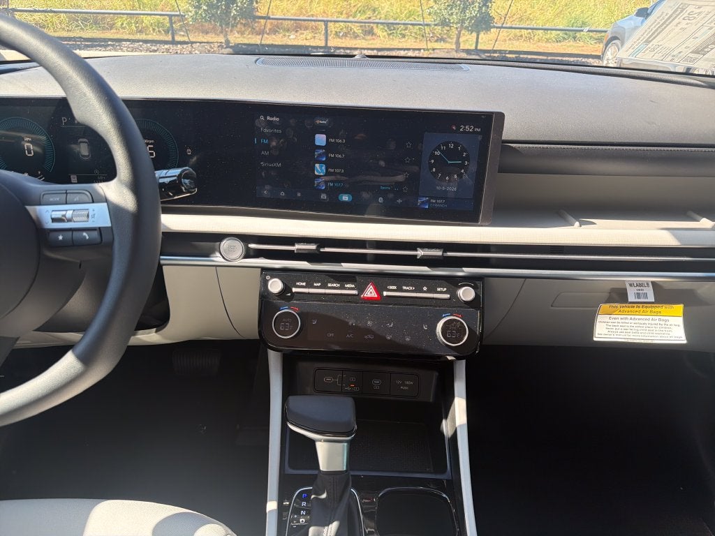 2026 Hyundai TUCSON SEL FWD