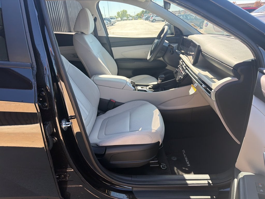 2026 Hyundai TUCSON SEL FWD
