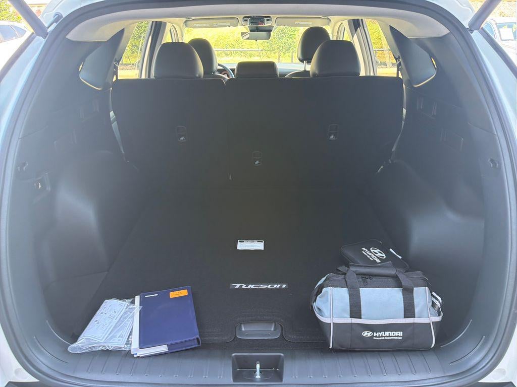 2026 Hyundai TUCSON SEL Plus FWD