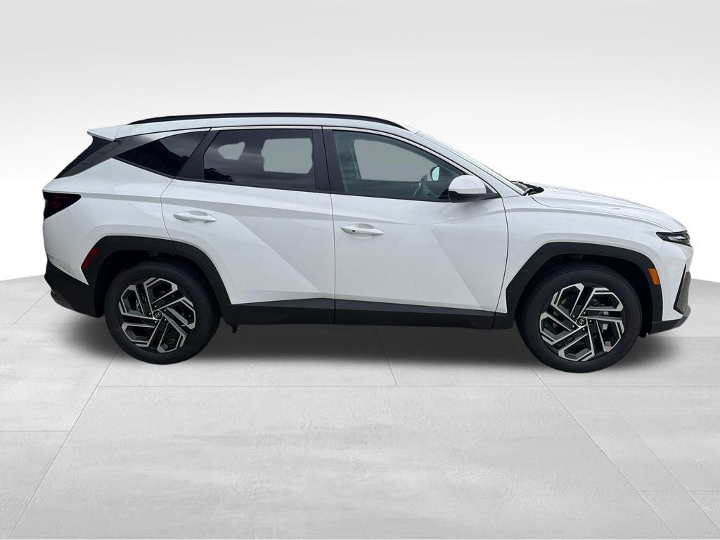 2026 Hyundai TUCSON SEL Plus FWD