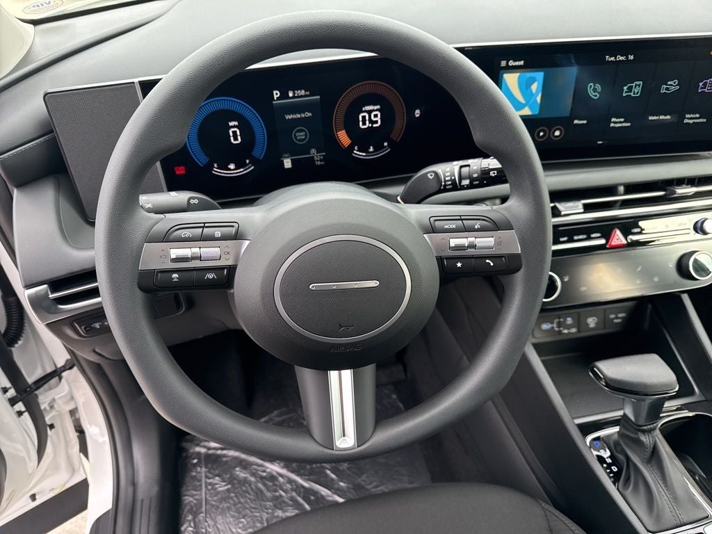 2026 Hyundai TUCSON SEL FWD