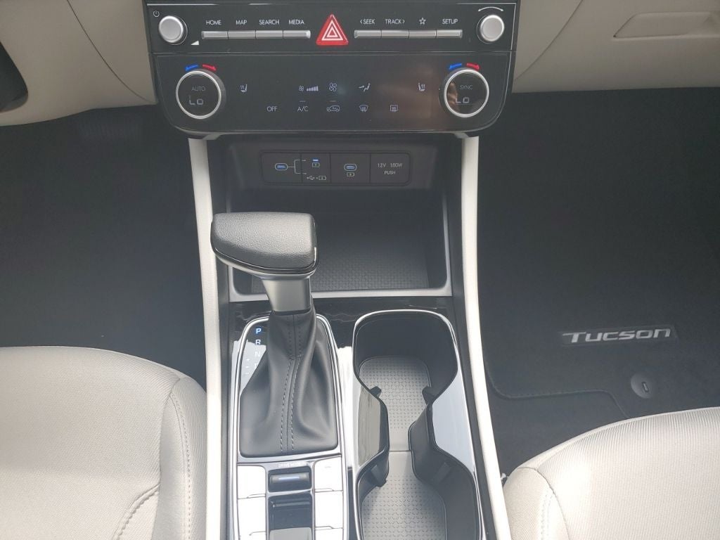 2026 Hyundai TUCSON SEL FWD