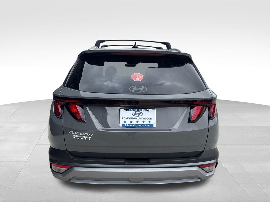 2026 Hyundai TUCSON SEL FWD