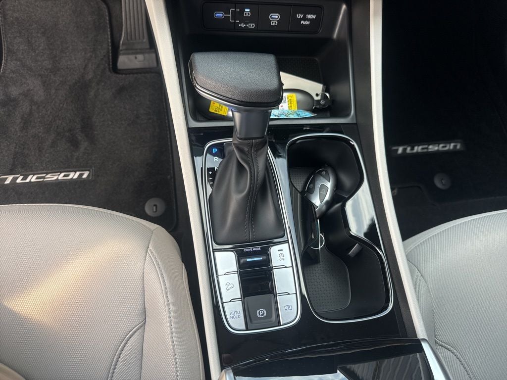 2026 Hyundai TUCSON SEL FWD