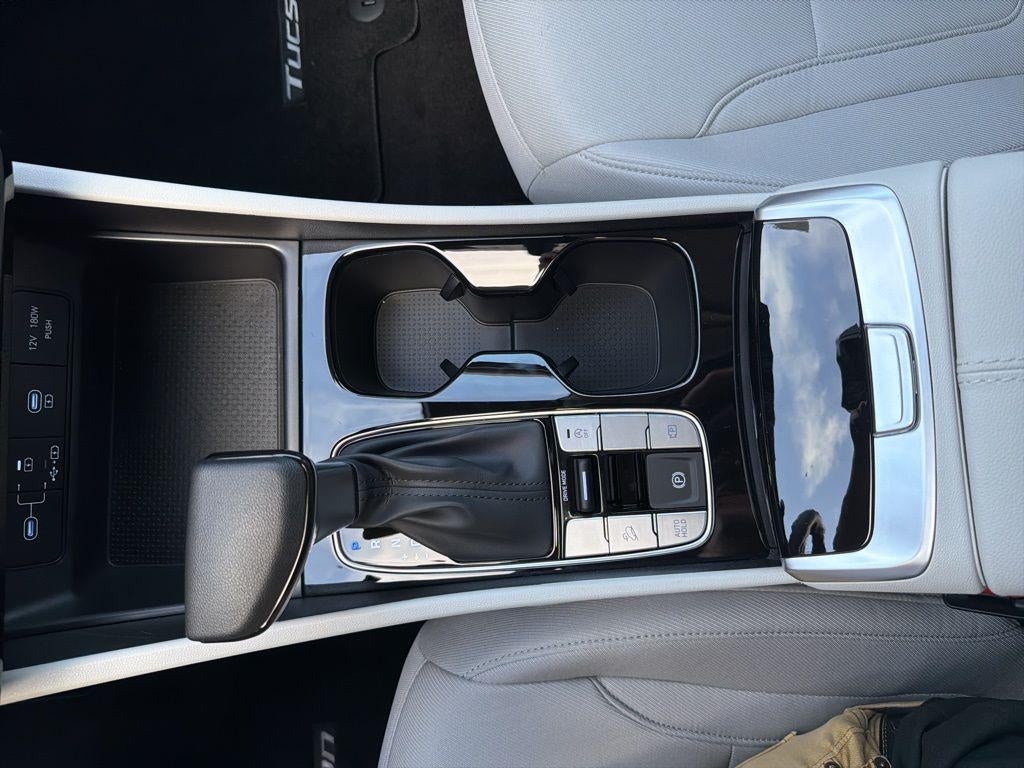 2026 Hyundai TUCSON SEL FWD