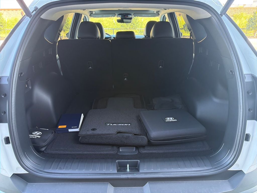 2026 Hyundai TUCSON SEL Premium FWD