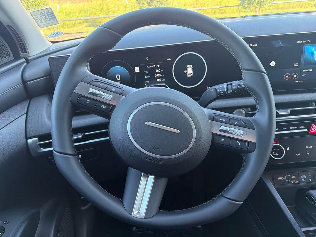 2026 Hyundai TUCSON SEL Premium FWD