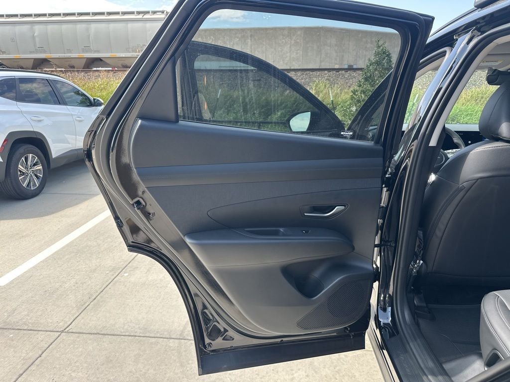 2026 Hyundai TUCSON SEL Premium FWD