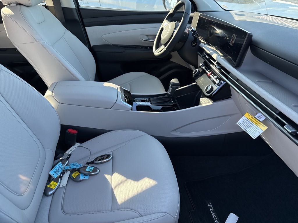 2026 Hyundai TUCSON SEL Premium FWD