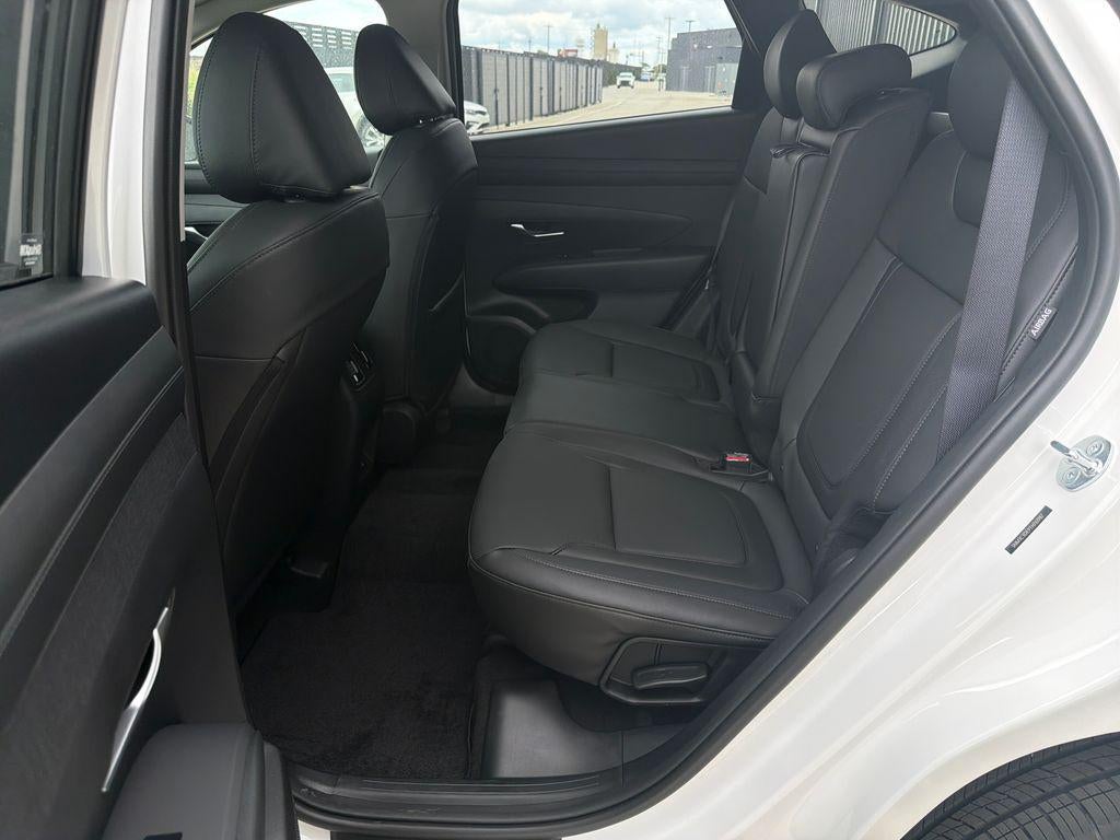 2026 Hyundai TUCSON SEL Premium FWD