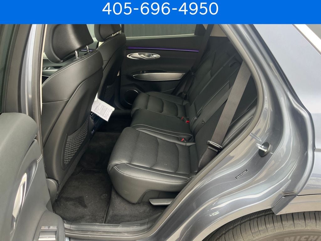 2026 Genesis GV70 2.5T Select