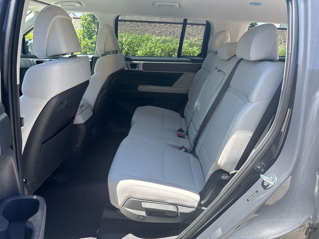 2026 Hyundai SANTA FE SE FWD