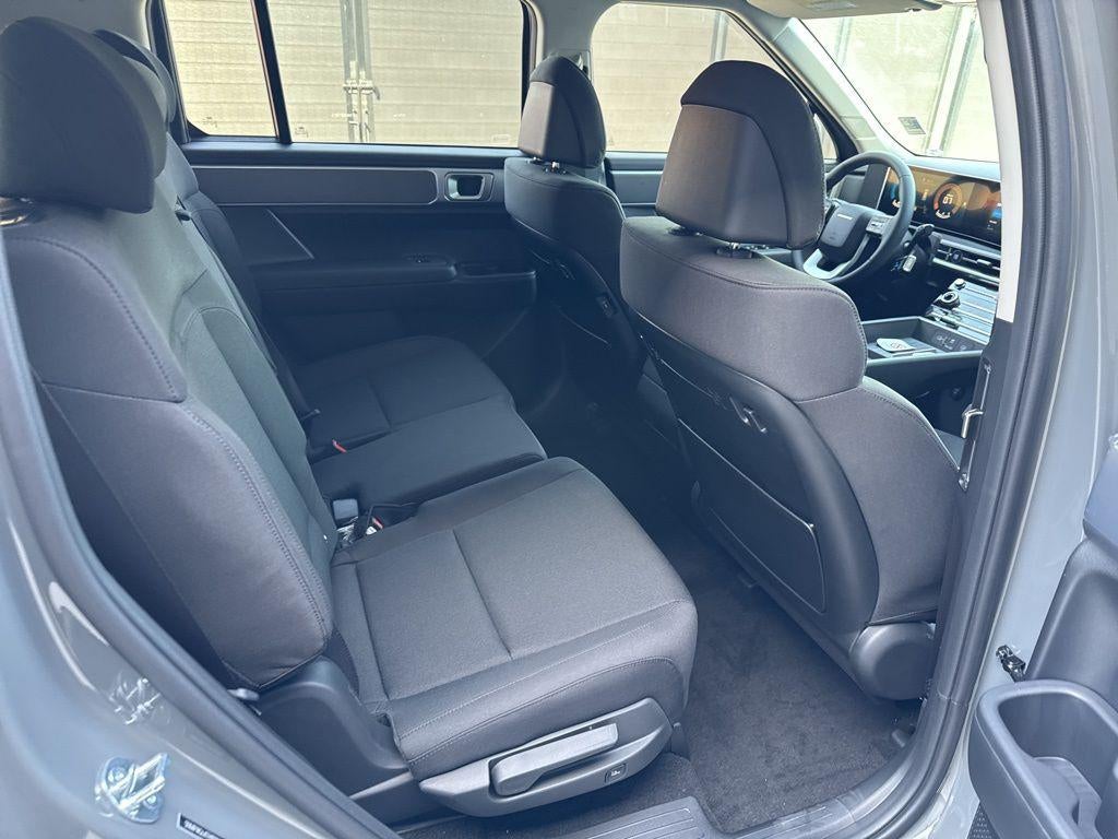 2026 Hyundai SANTA FE SE FWD