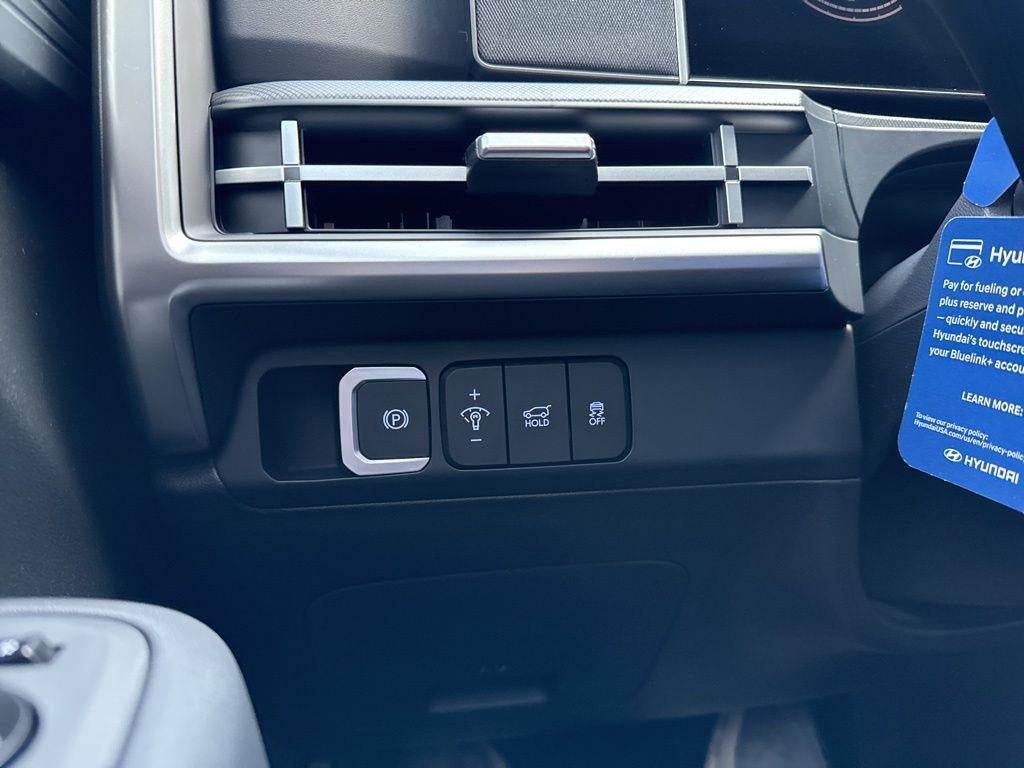 2026 Hyundai SANTA FE SE FWD