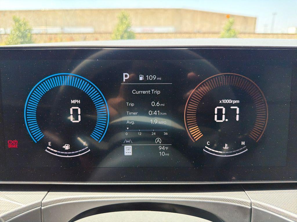 2027 Hyundai SANTA FE SE FWD
