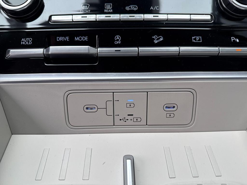 2026 Hyundai SANTA FE SE FWD