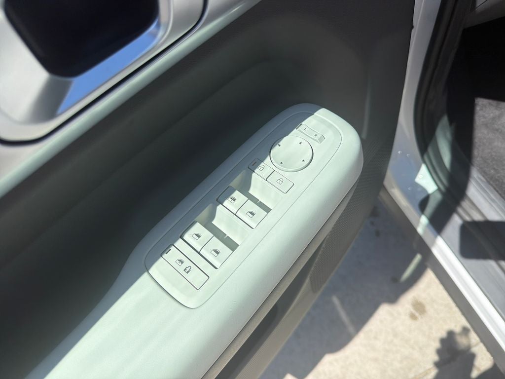 2027 Hyundai SANTA FE HYBRID SE