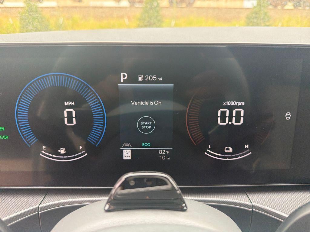 2027 Hyundai SANTA FE HYBRID SEL