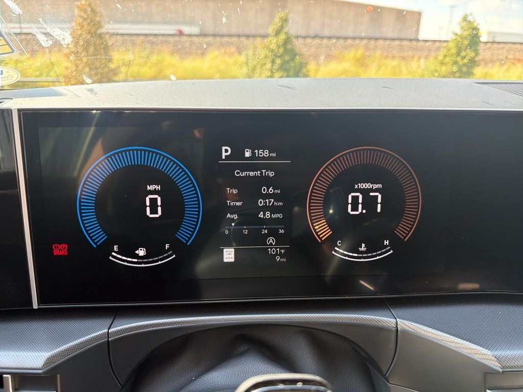 2027 Hyundai SANTA FE SEL FWD