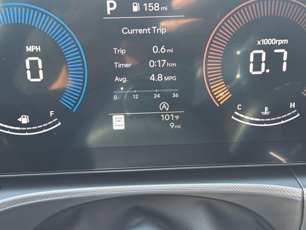 2027 Hyundai SANTA FE SEL FWD