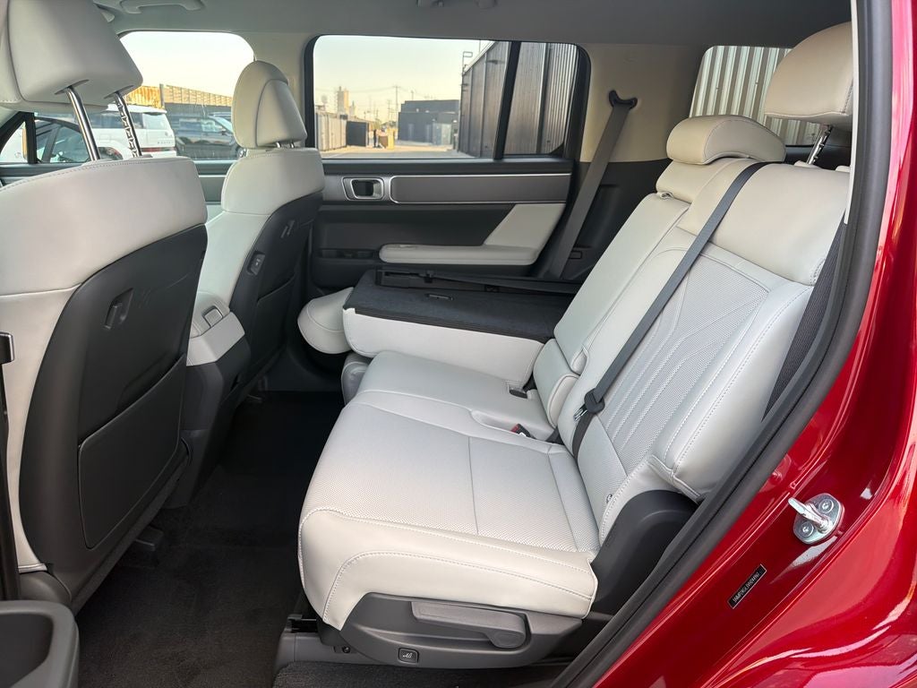 2027 Hyundai SANTA FE SEL FWD