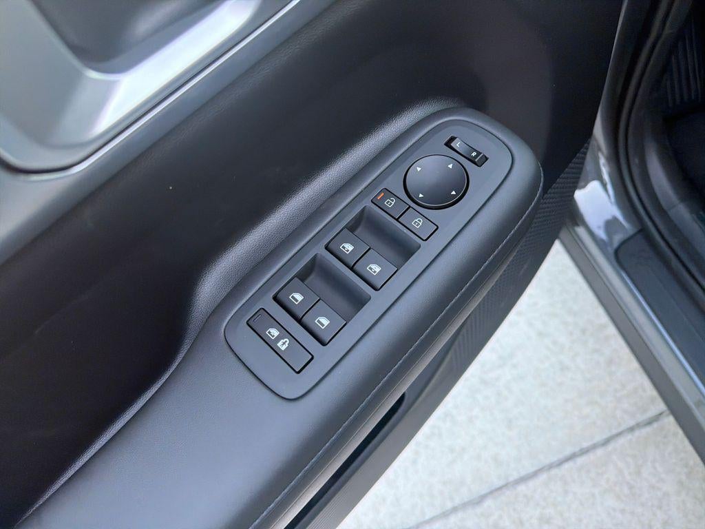 2027 Hyundai SANTA FE SEL FWD